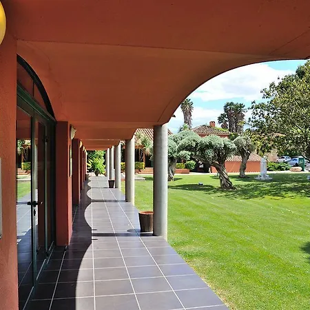 Duflot & Hotel